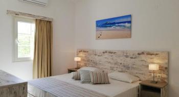 Hotel Evina Rooms And Villas 2