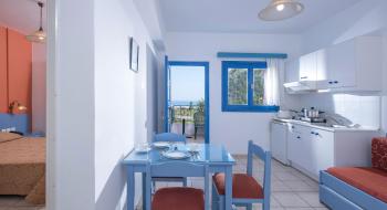 Hotel Astra Village Apartments En Suites 3