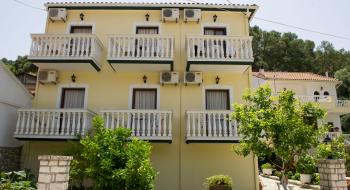 Appartement Fotis House 4