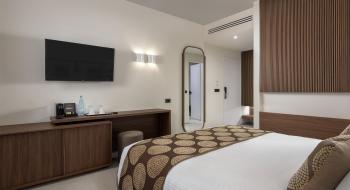 Hotel The Ixian Grand En All Suites 3