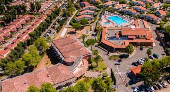 Vakantiepark Villaggio Turistico La Cecinella 4