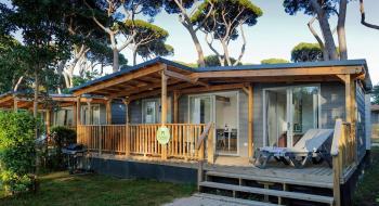 Camping Hu Montescudaio Village 4