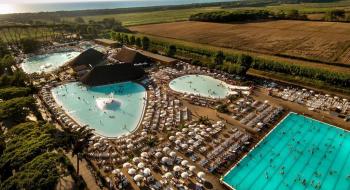 Camping Hu Park Albatros Village 2