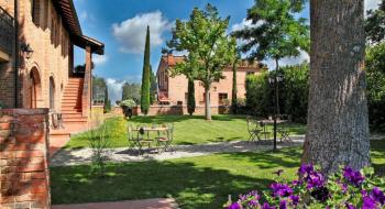 Aparthotel Borgo Tre Rose 3