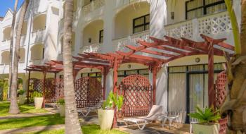 Hotel Sarova Whitesands Beach Resort En Spa 3