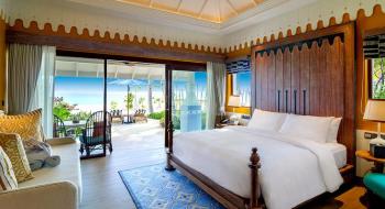 Resort Hilton Saii Lagoon Maldives Curio Collection 4