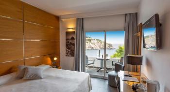 Hotel Palladium Cala Llonga 3