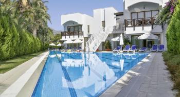 Hotel Emelda Sun Club 4