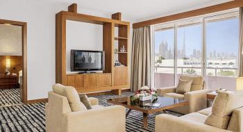 Hotel Jumeira Rotana 4