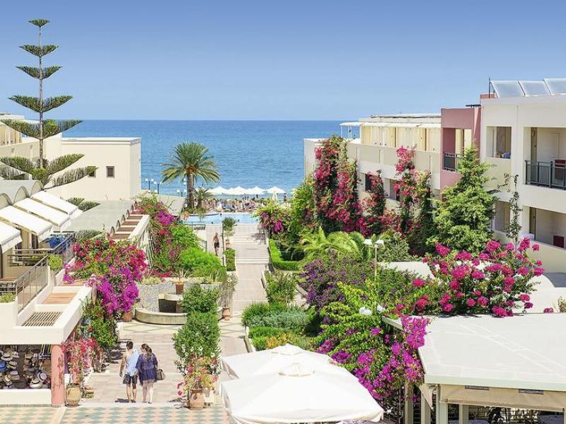 Hotel Hydramis Palace Beach Resort 1