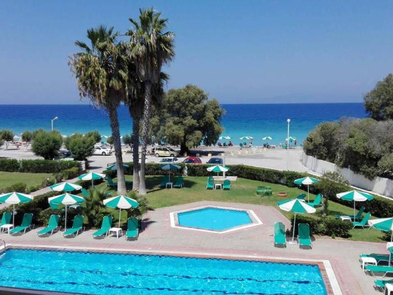 Hotel Pylea Beach 1