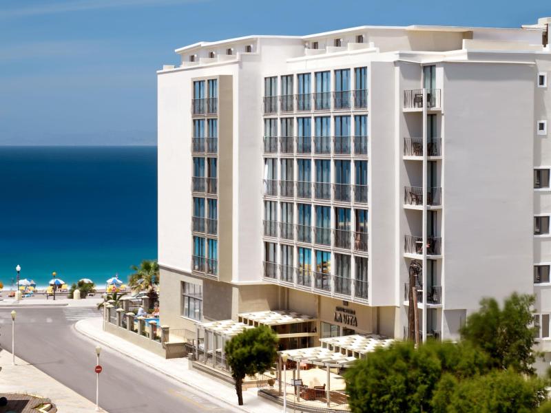 Hotel MITSIS La Vita Beach