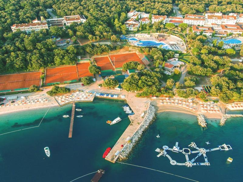 Vakantiepark Valamar Tamaris Resort Club Hotel Tamaris