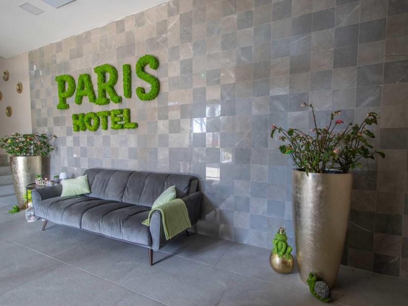 Hotel Paris 1