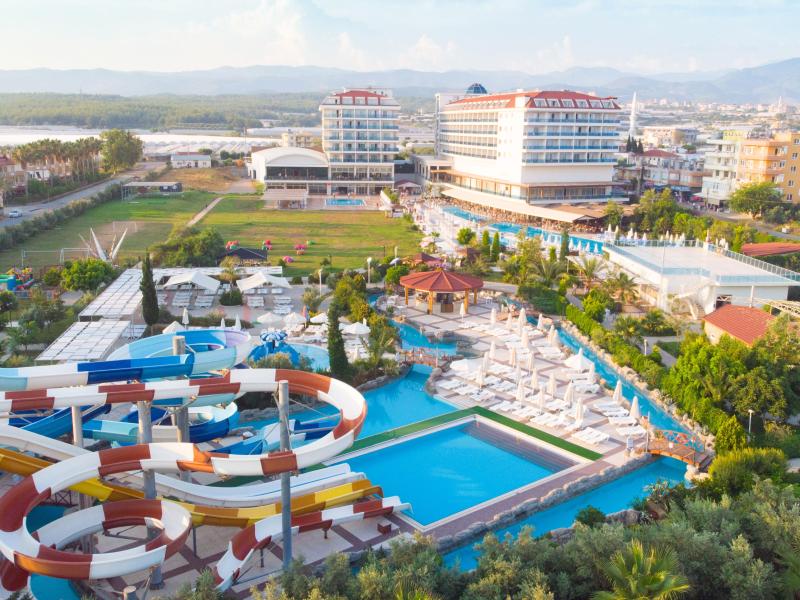 Hotel Kahya Resort en Aqua